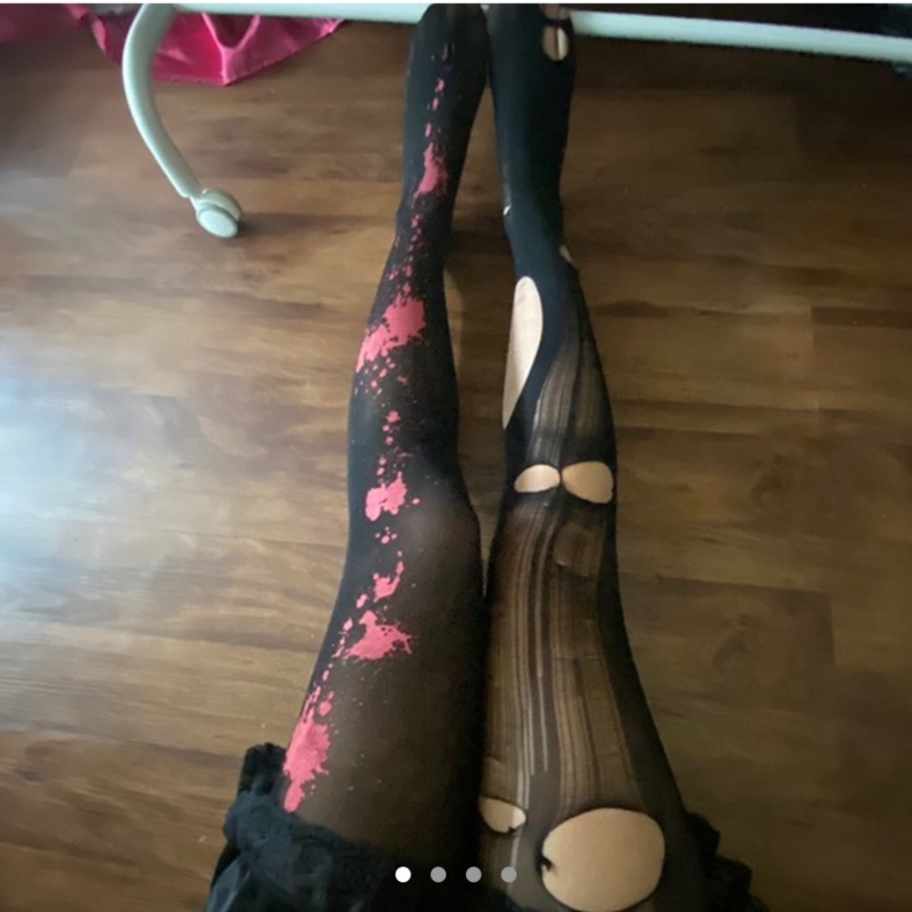 ✖️SOLD✖️distressed blood stained gothic tights